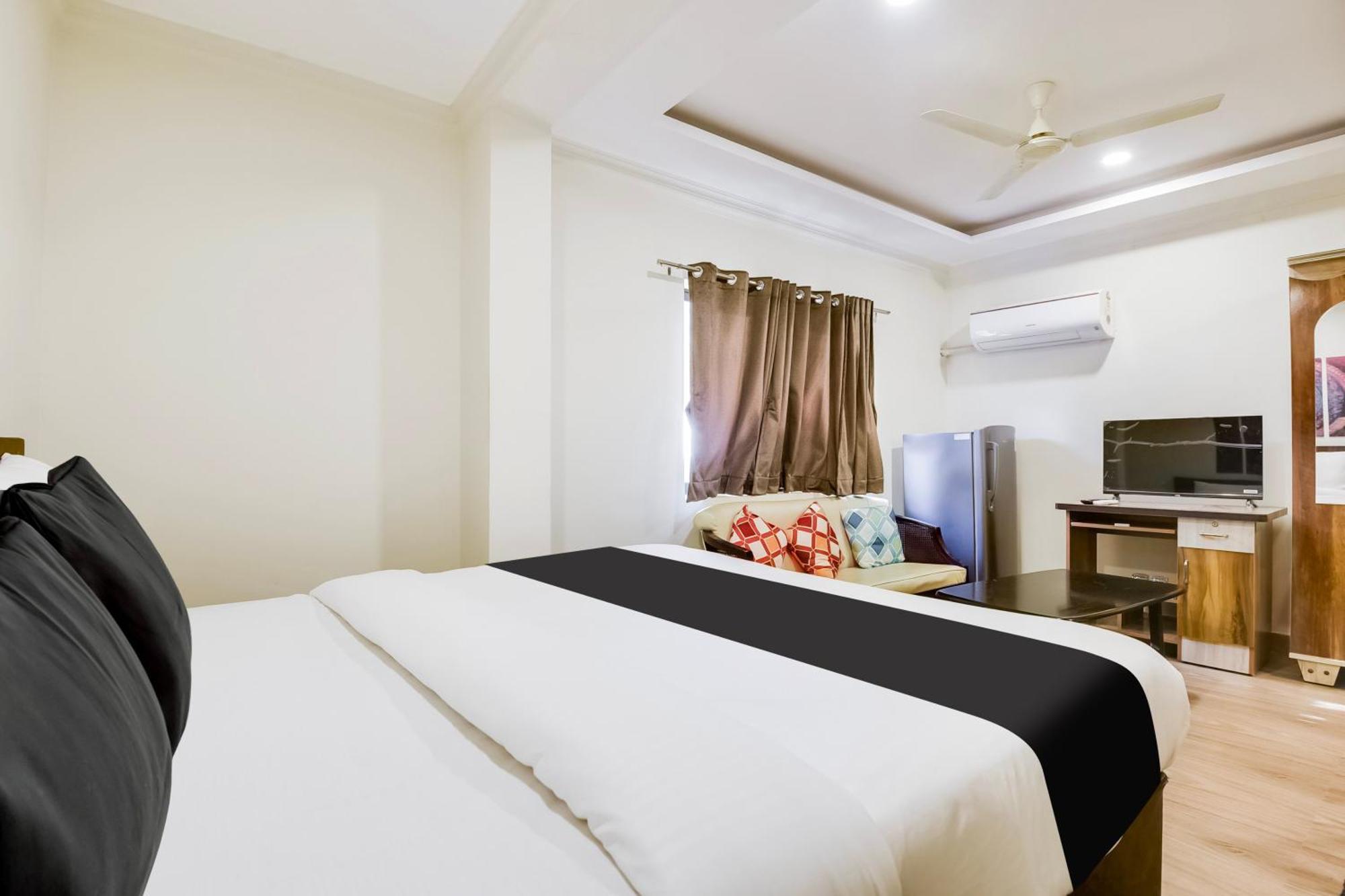 Super Hotel O Dabolim Near Goa International Airport Exterior photo